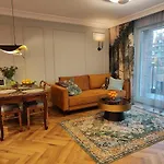 Arte - Old Town Apartmán *